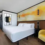 Hotel Barcelo Powisle