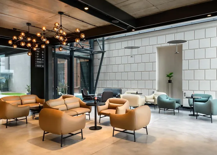 Отель Barcelo Powisle 4*