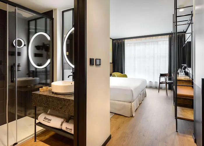 Отель Barcelo Powisle