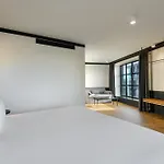 Barcelo Powisle Hotell