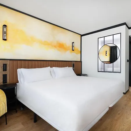 Ξενοδοχείο Barcelo Powisle 4*