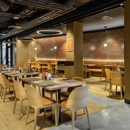 Barcelo Powisle Hotell Warszawa