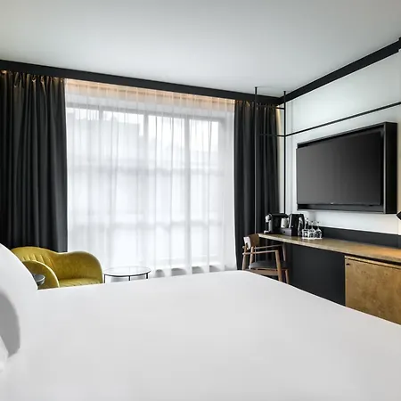 호텔 Barcelo Powisle 4*