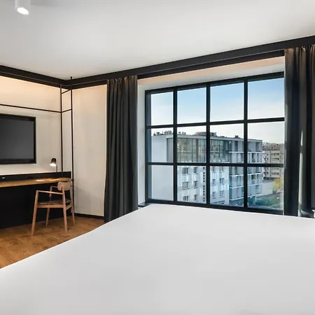 Barcelo Powisle 4* Warszawa