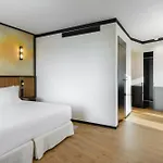 Hotel Barcelo Powisle
