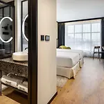 Hotel Barcelo Powisle 4*