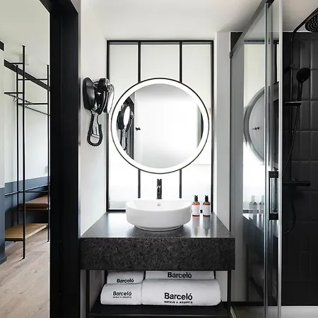 Barcelo Powisle Hotel 4*