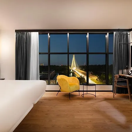 Barcelo Powisle Hotel 4*