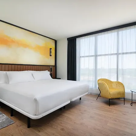Hotel Barcelo Powisle