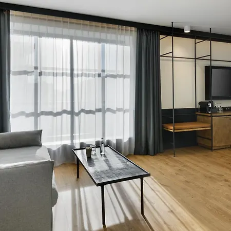 Barcelo Powisle 4* Varšava